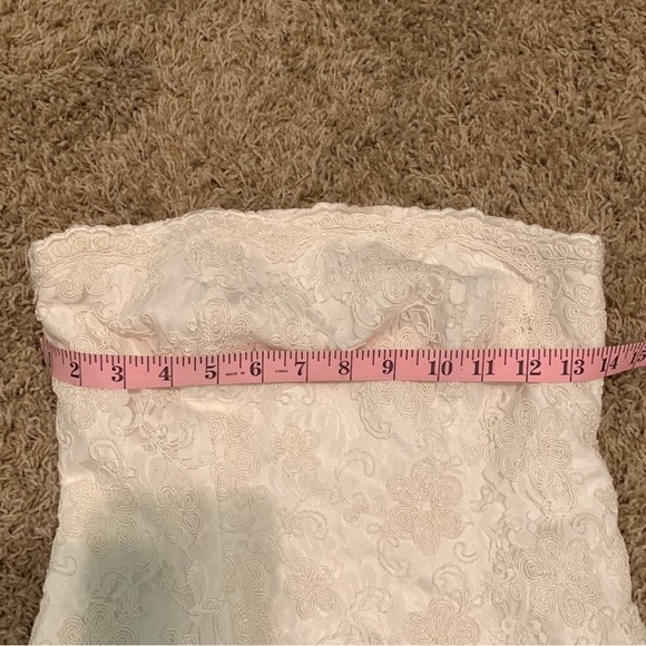 VINTAGE OFF WHITE LACE DRESS - Picture 11 of 11